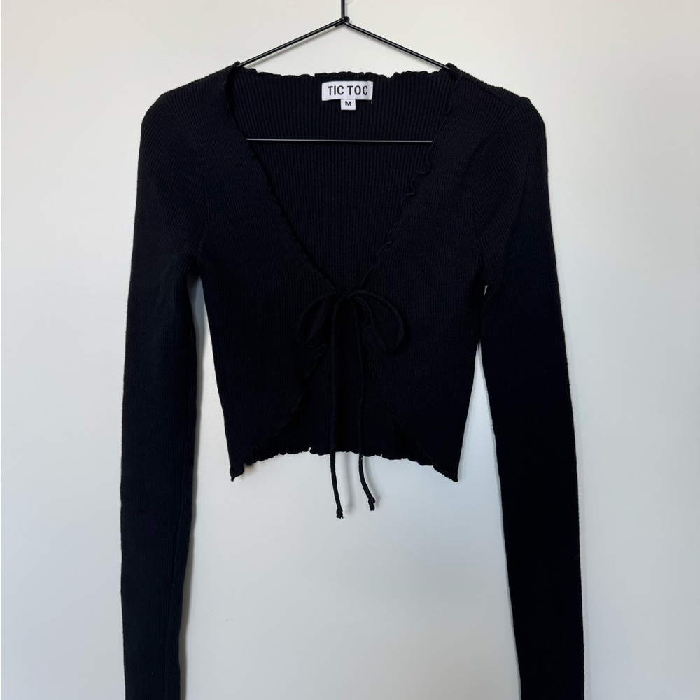 Tic Toc Black Cropped Sweater
